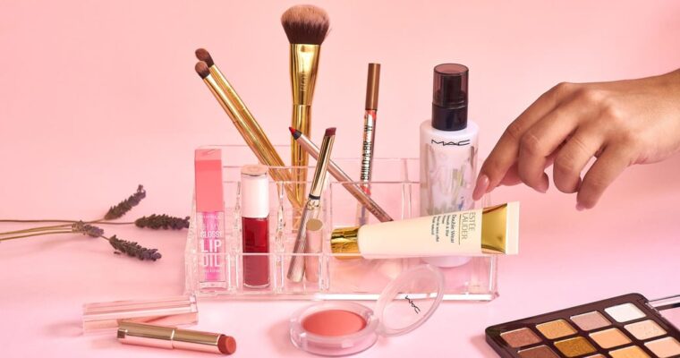 Makeup giorno e Makeup notte: come cambia il trucco in base al momento della giornata